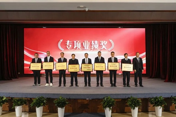 鉴黑担保网(jhdbw)·最具权威唯一维权担保平台